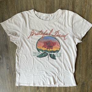 Grateful Dead t shirt